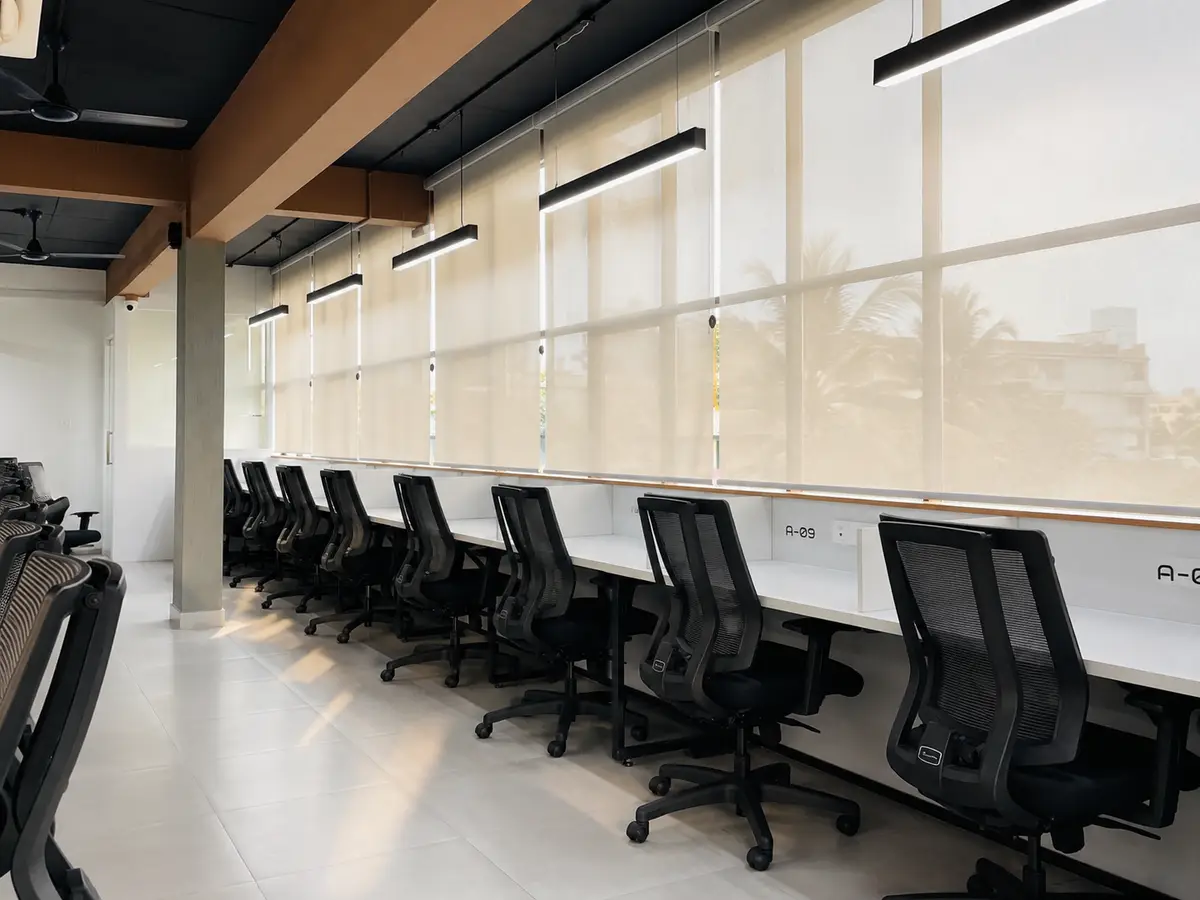 Hot desks at Spunic Manjeri Coworking Space